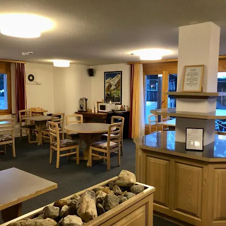 Artemis Easy Self Check In-out Hotel Saas Fee