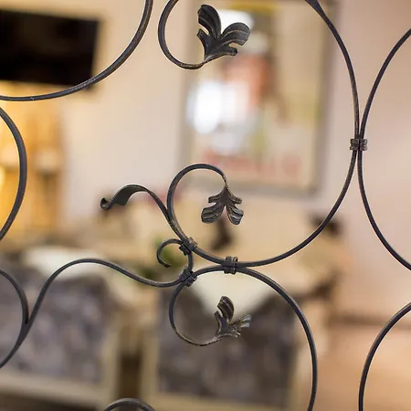 ホテル Artemis サース フェー